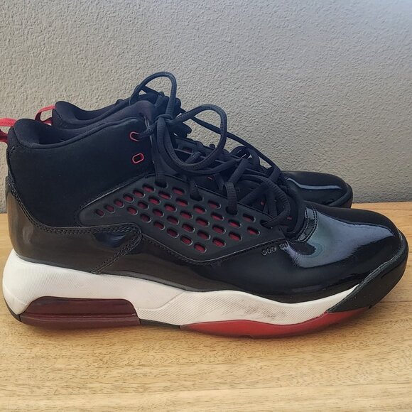 Air Jordan Maxin 200 Black Red Jumpman Basketball Sneakers CD6123 001 Mens 12
